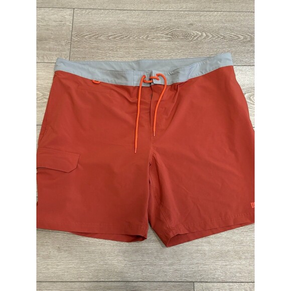 Duluth Trading Mens Size 48 Nanotex DuluthFlex Bull Moose Red Board Shorts - Picture 1 of 8